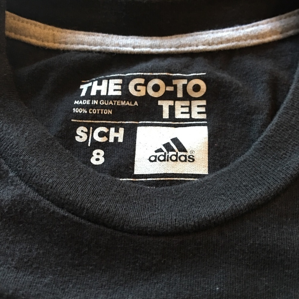 Boys kids Adidas T-shirt crazy quick size small 8 - Picture 2 of 2